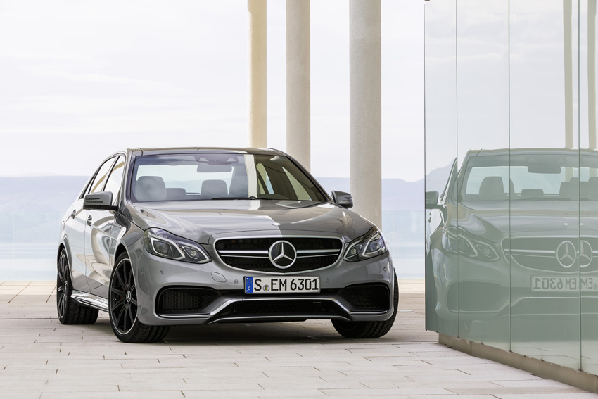 Mercedes-Benz E 63 AMG (W212) Facelift 2013 12C1285 026 2013 Mercedes Benz E63 AMG 4 Matic