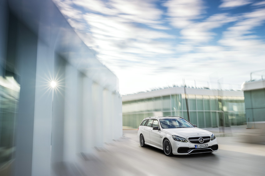 Mercedes-Benz E 63 AMG 4MATIC S-Modell, (S 212) Facelift 2013 12C1286 127 2013 Mercedes Benz E63 AMG 4 Matic